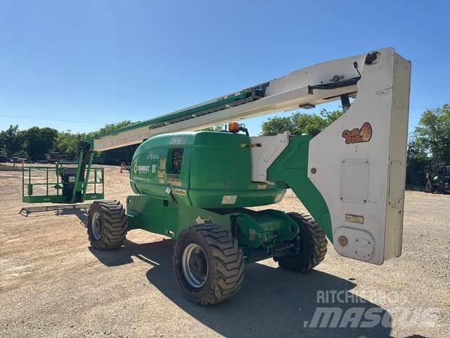 JLG 800AJ Strēles pacēlāji