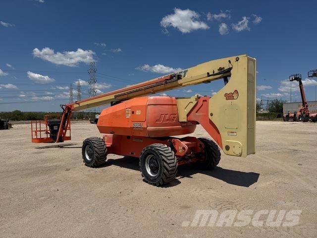 JLG 800AJ Strēles pacēlāji