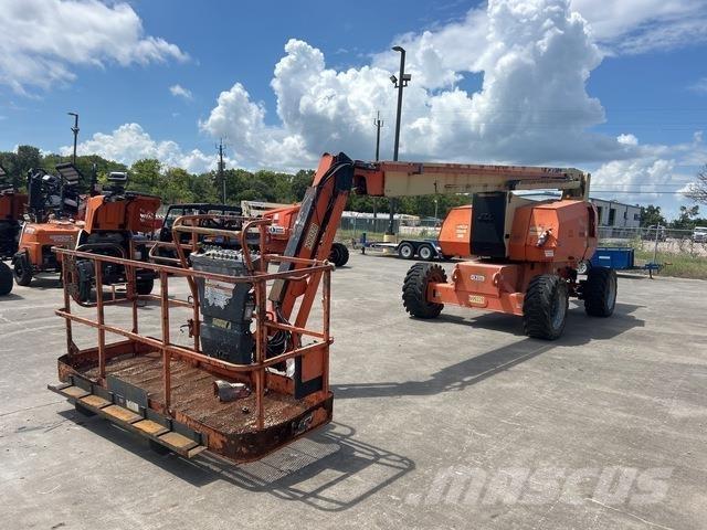JLG 800AJ Strēles pacēlāji