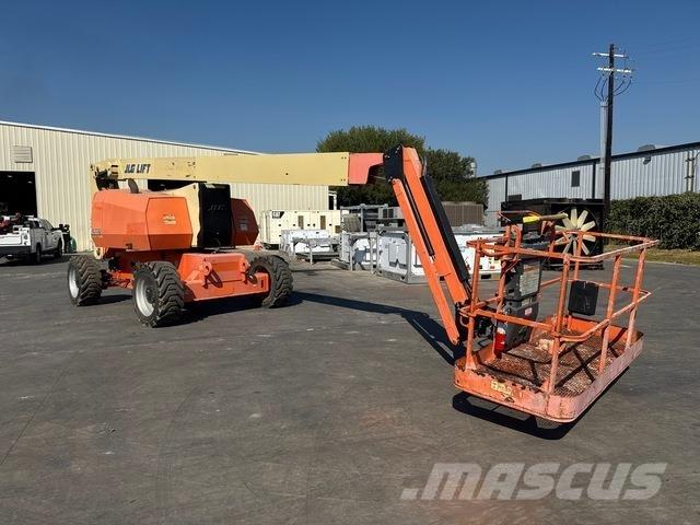 JLG 800AJ Strēles pacēlāji