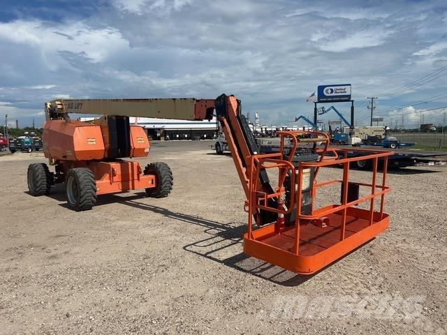 JLG 800AJ Strēles pacēlāji