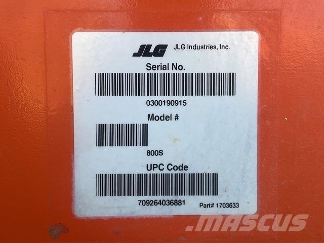 JLG 800S Teleskopiskie pacēlāji