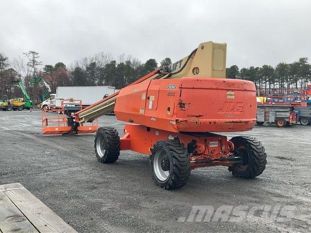 JLG 800S Teleskopiskie pacēlāji
