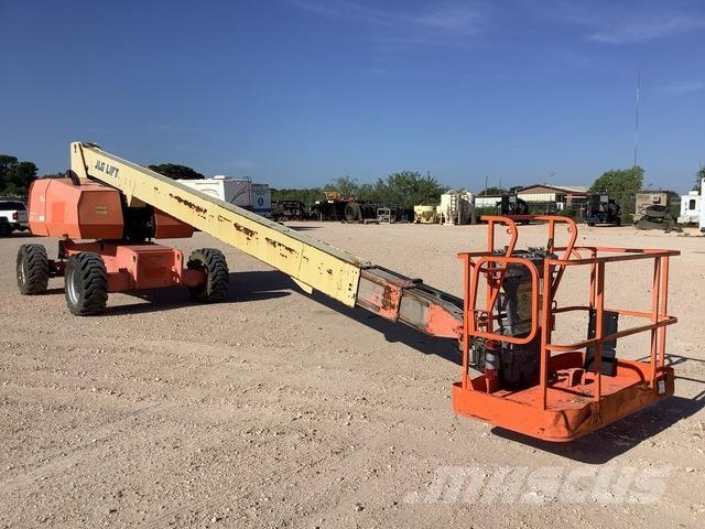 JLG 800S Teleskopiskie pacēlāji