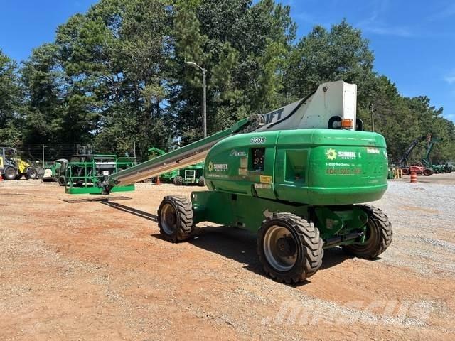 JLG 800S Teleskopiskie pacēlāji