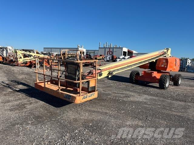 JLG 800S Teleskopiskie pacēlāji