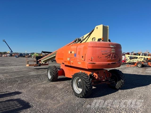 JLG 800S Teleskopiskie pacēlāji