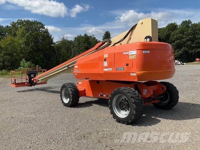 JLG 800S Teleskopiskie pacēlāji