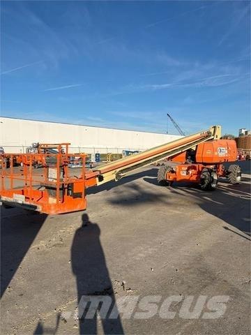 JLG 800S Teleskopiskie pacēlāji