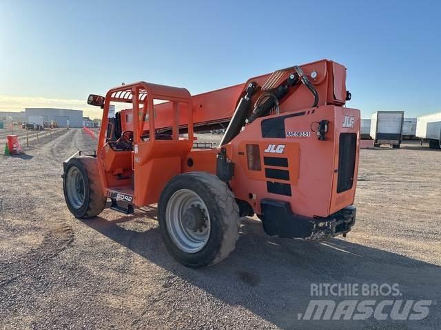 JLG 8042 Teleskopiskie manipulatori