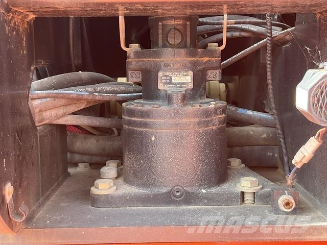 JLG 860SJ Teleskopiskie pacēlāji