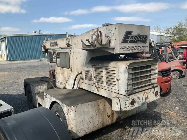 JLG 886 Citas pacelšanas iekārtas