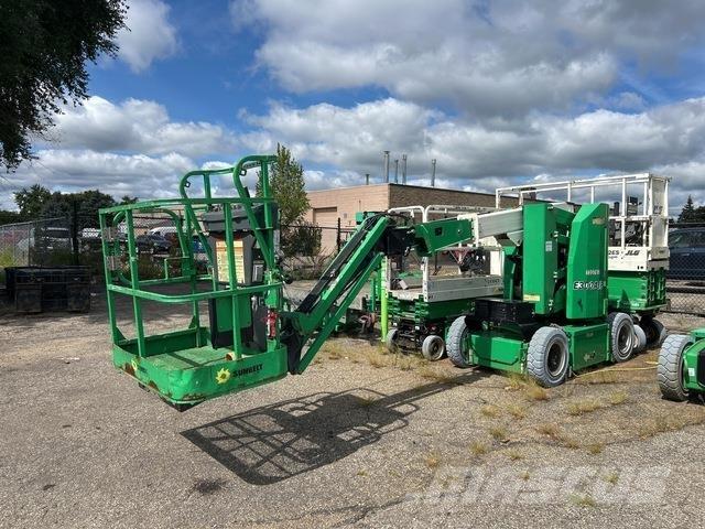 JLG E300 AJP Strēles pacēlāji
