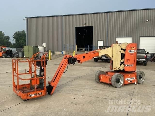 JLG E3000AJP Strēles pacēlāji