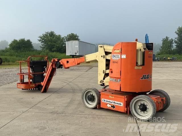 JLG E3000AJP Strēles pacēlāji