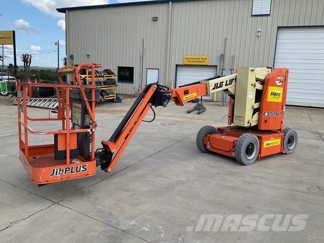 JLG E300AJP Strēles pacēlāji