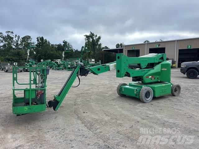 JLG E400AJPN Strēles pacēlāji