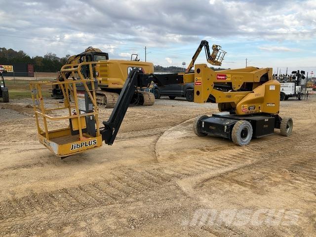 JLG E400AJPN Strēles pacēlāji