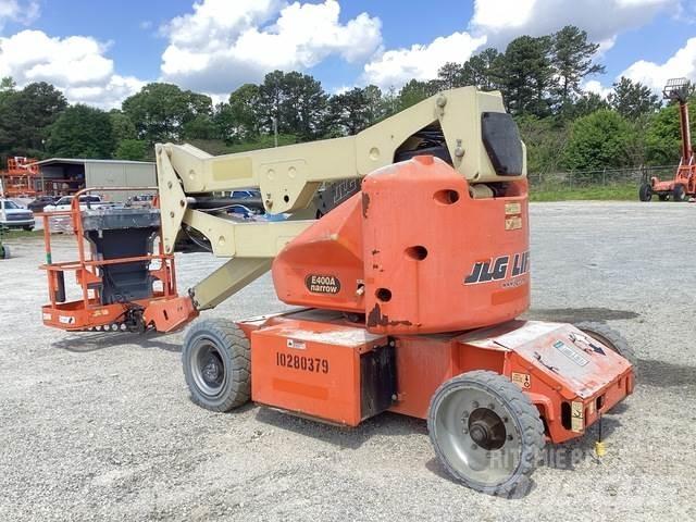 JLG E400AN Strēles pacēlāji