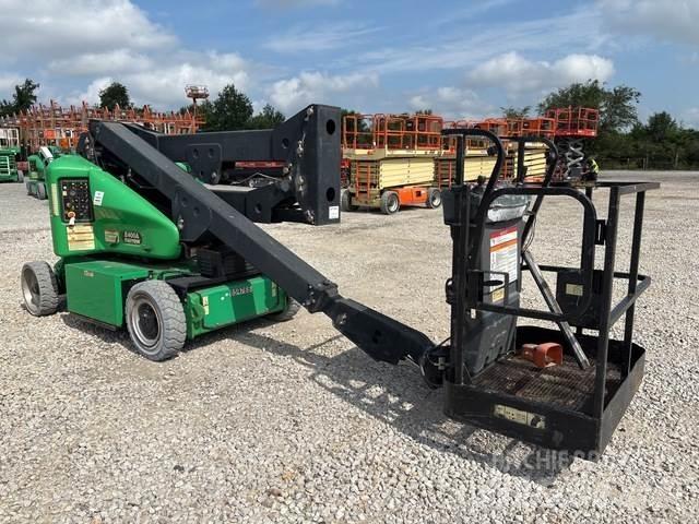 JLG E400AN Strēles pacēlāji