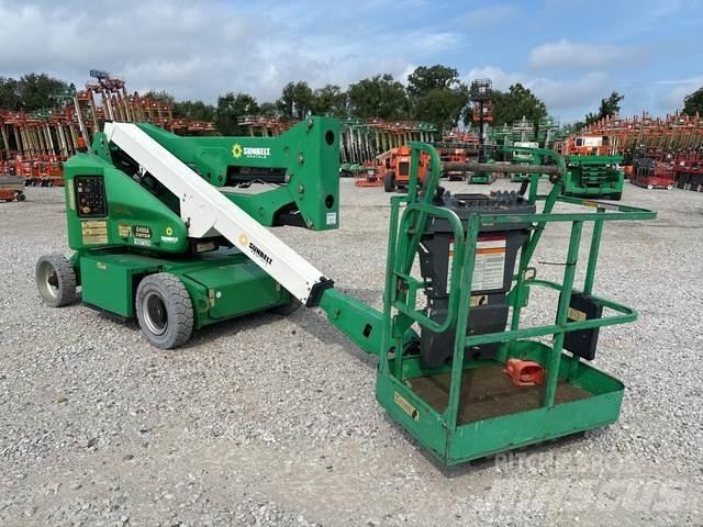JLG E400AN Strēles pacēlāji