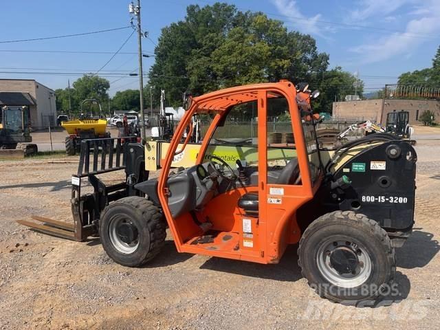 JLG G5-18A Teleskopiskie manipulatori