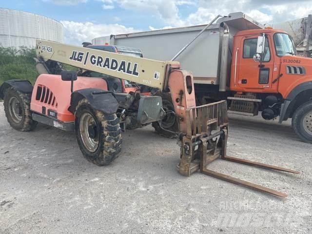 JLG G6-42A Teleskopiskie manipulatori