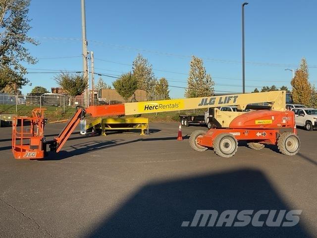 JLG M600J Teleskopiskie pacēlāji