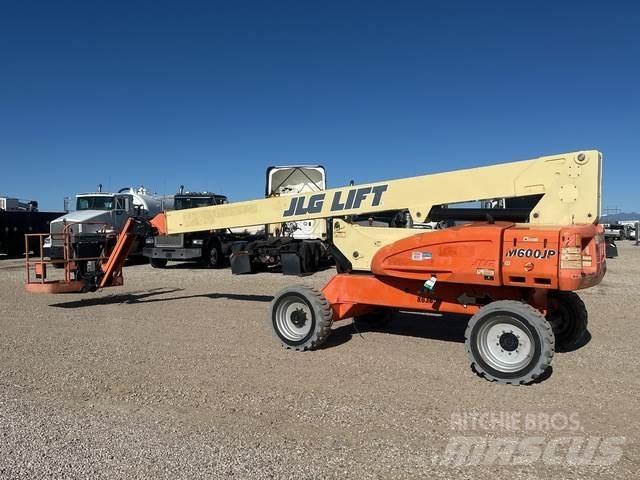 JLG M600JP Strēles pacēlāji