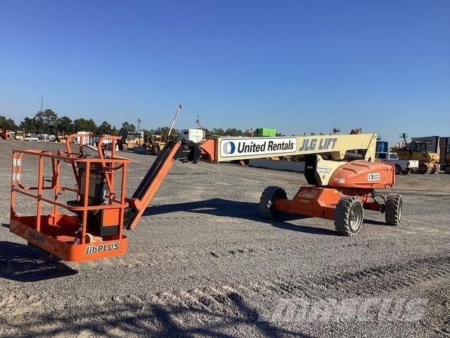 JLG M600JP Teleskopiskie pacēlāji