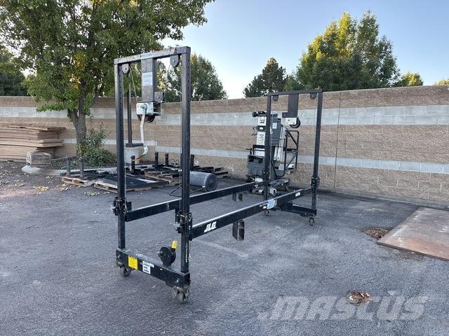 JLG Straddle Būvniecība- Citi