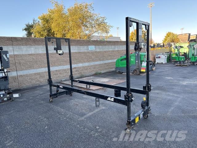 JLG Straddle Būvniecība- Citi