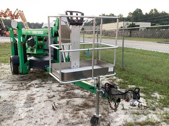 JLG T500J Pacēlājplatformas - piekabes