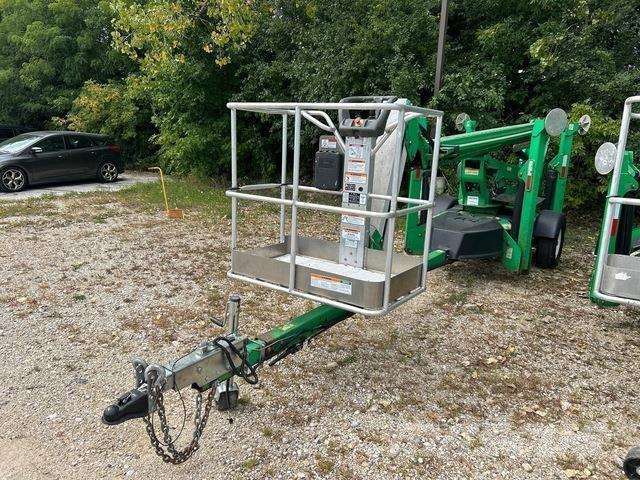 JLG T500J Pacēlājplatformas - piekabes