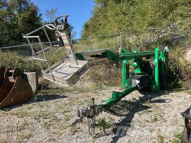 JLG T500J Pacēlājplatformas - piekabes
