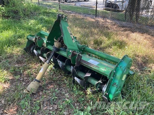 John Deere 665 Būvniecība- Citi