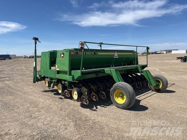 John Deere 750 Sējmašīnas