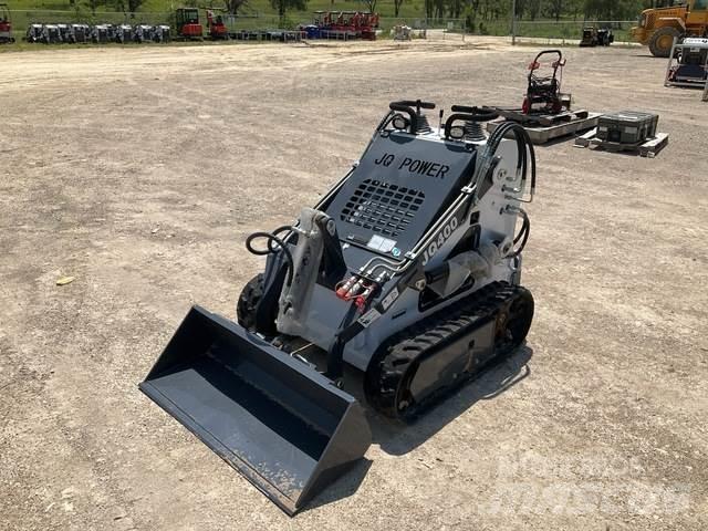 JQ Power JQ400 Lietoti riteņu kompaktiekrāvēji