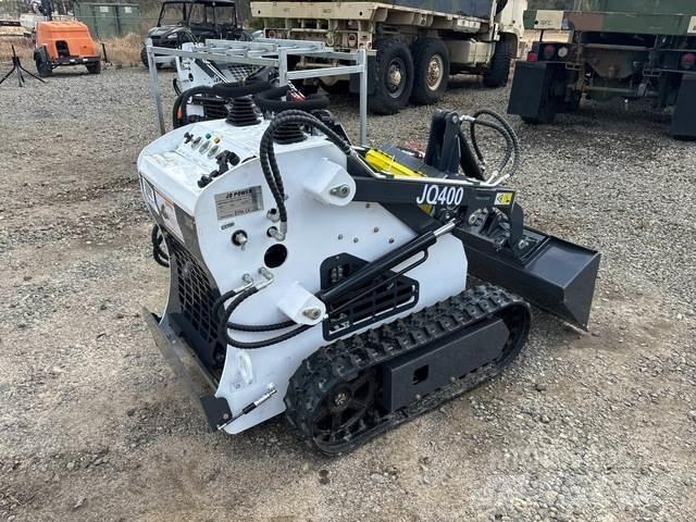 JQ Power JQ400 Lietoti riteņu kompaktiekrāvēji