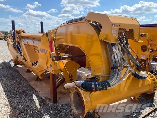 K-Tec 1237 Skrēperi