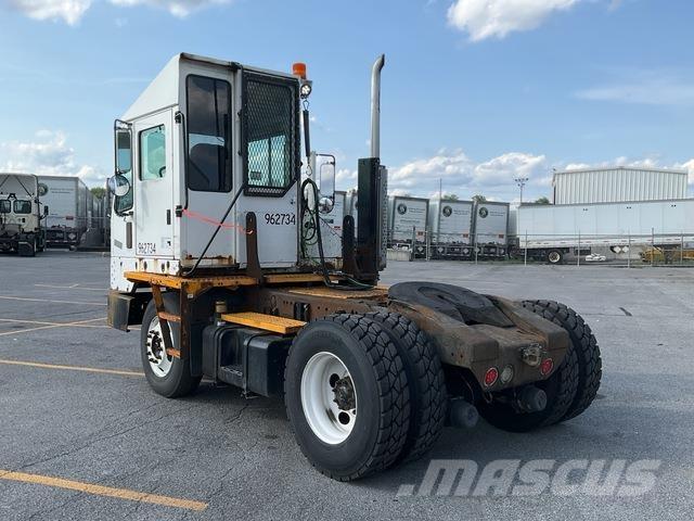  Kalmar/Ottawa Terminālie traktori