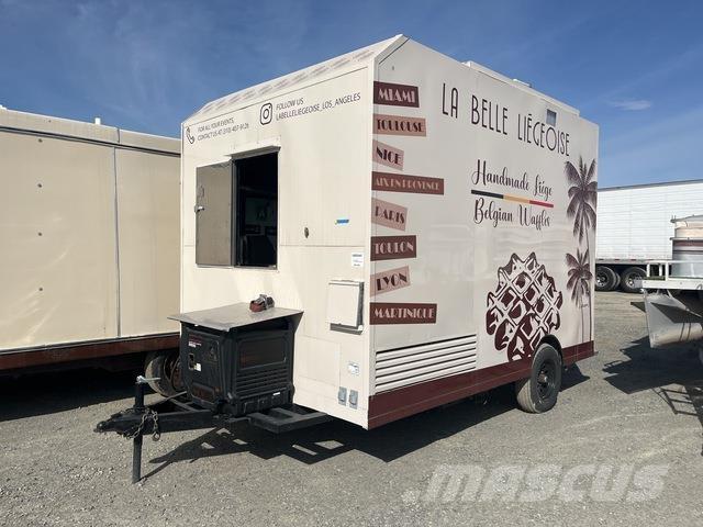  Kareem Carts Dzērienu pārvadāšanas piekabes