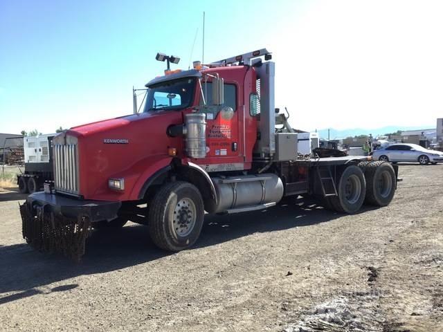 Kenworth  Evakuators ar manipulatoru