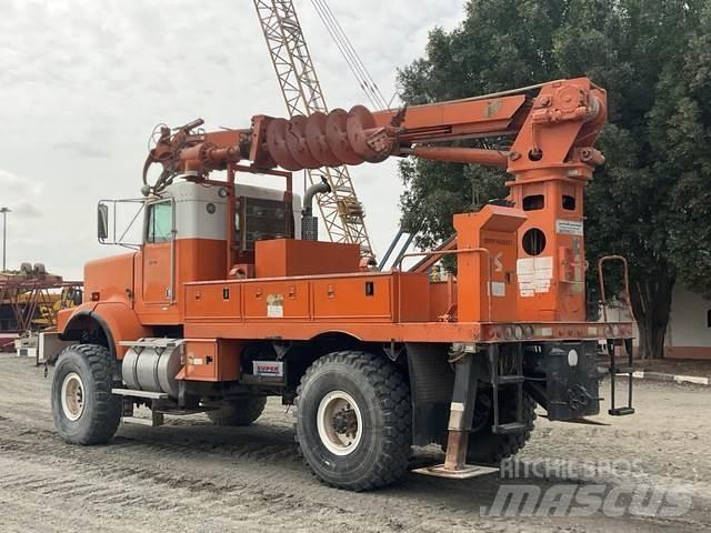 Kenworth C500 Mobilās urbšanas platformu automašīnas