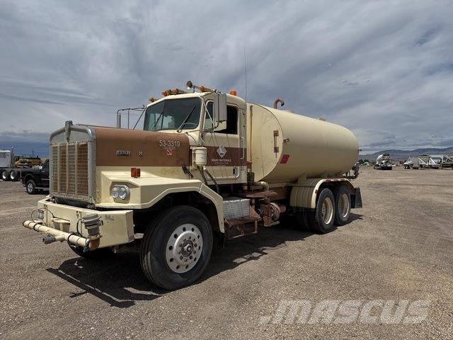 Kenworth C500 Ūdens mašīnas