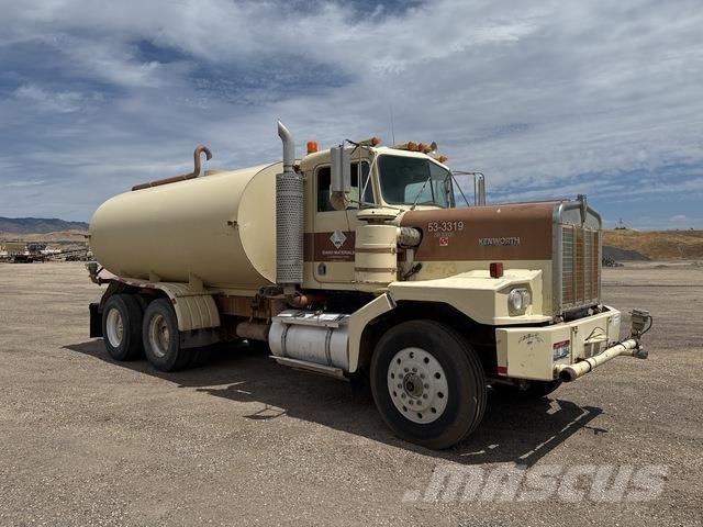 Kenworth C500 Ūdens mašīnas