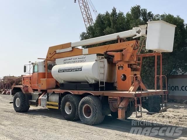 Kenworth C500B Pacēlāji uz automašīnas bāzes