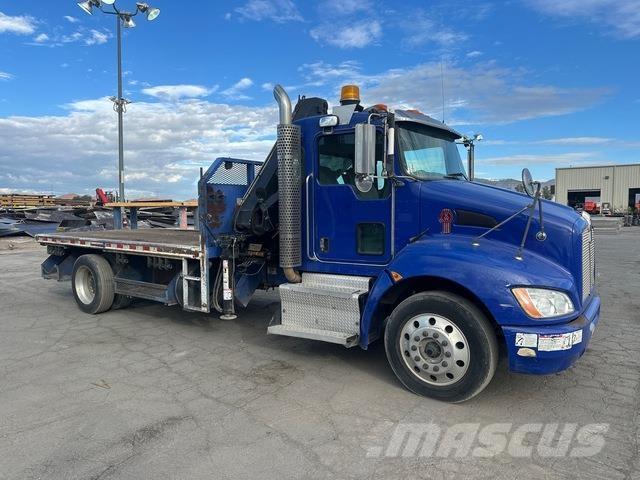 Kenworth T270 Smagās mašīnas ar celtni