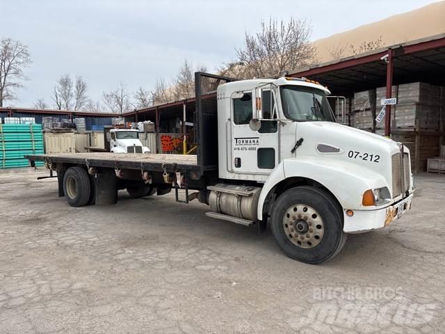 Kenworth T300 Platformas/izkraušana no sāniem
