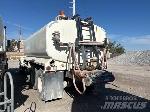 Kenworth T300 Ūdens mašīnas